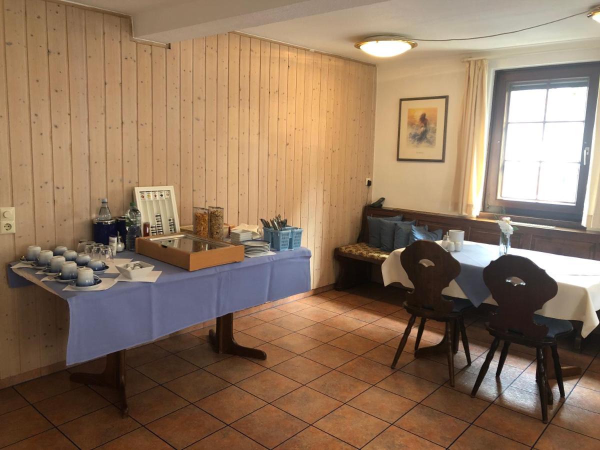 Gasthof Zum Hirsch Sachsenheim Eksteriør bilde